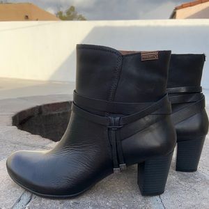 Pikolinos Black Verona boots size 41